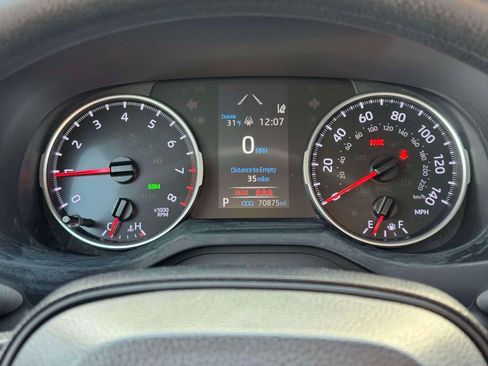 Used 2020 Toyota RAV4 LE image 24