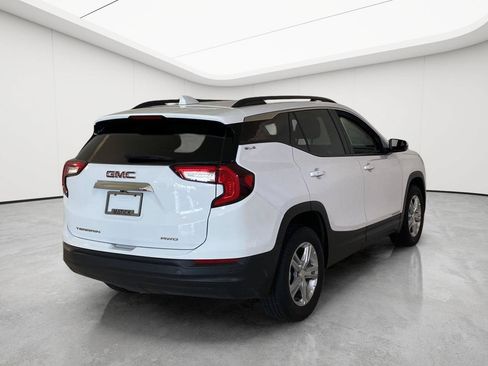 Used 2023 GMC Terrain SLE w/ Driver Convenience Package AWD/4WD image 14