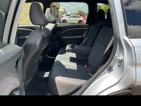 Certified 2025 Subaru Forester Premium AWD/4WD image 10