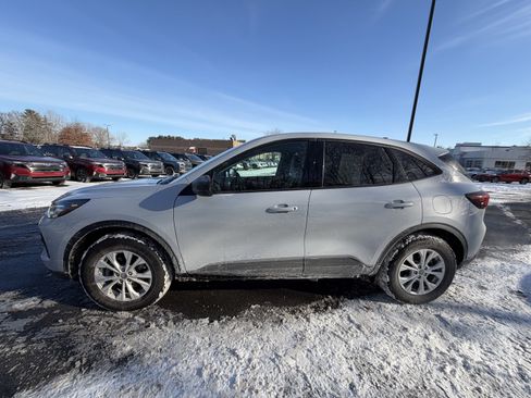 Used 2025 Ford Escape Active w/ Cold Weather Package image 7