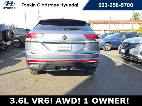 Used 2020 Volkswagen Atlas Cross Sport SEL Premium image 6