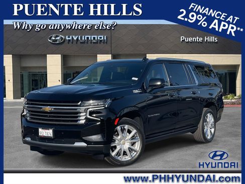 Used 2023 Chevrolet Suburban High Country w/ Premium Package image 1