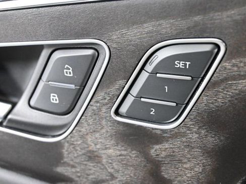 Used 2021 Audi Q8 Premium w/ Black Optic Package image 22