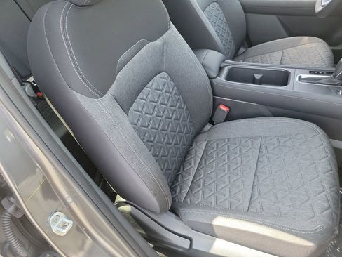 New 2026 Nissan Kicks SV w/ Charging Package FWD image 12