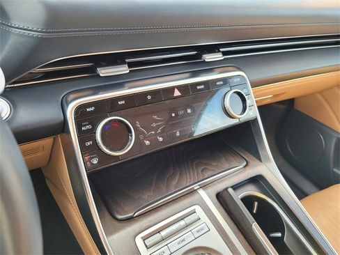 Used 2023 Genesis GV80 2.5T w/ Advanced Package image 21