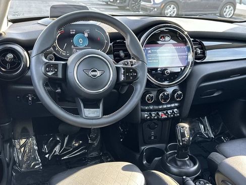 Used 2024 MINI Cooper S image 10
