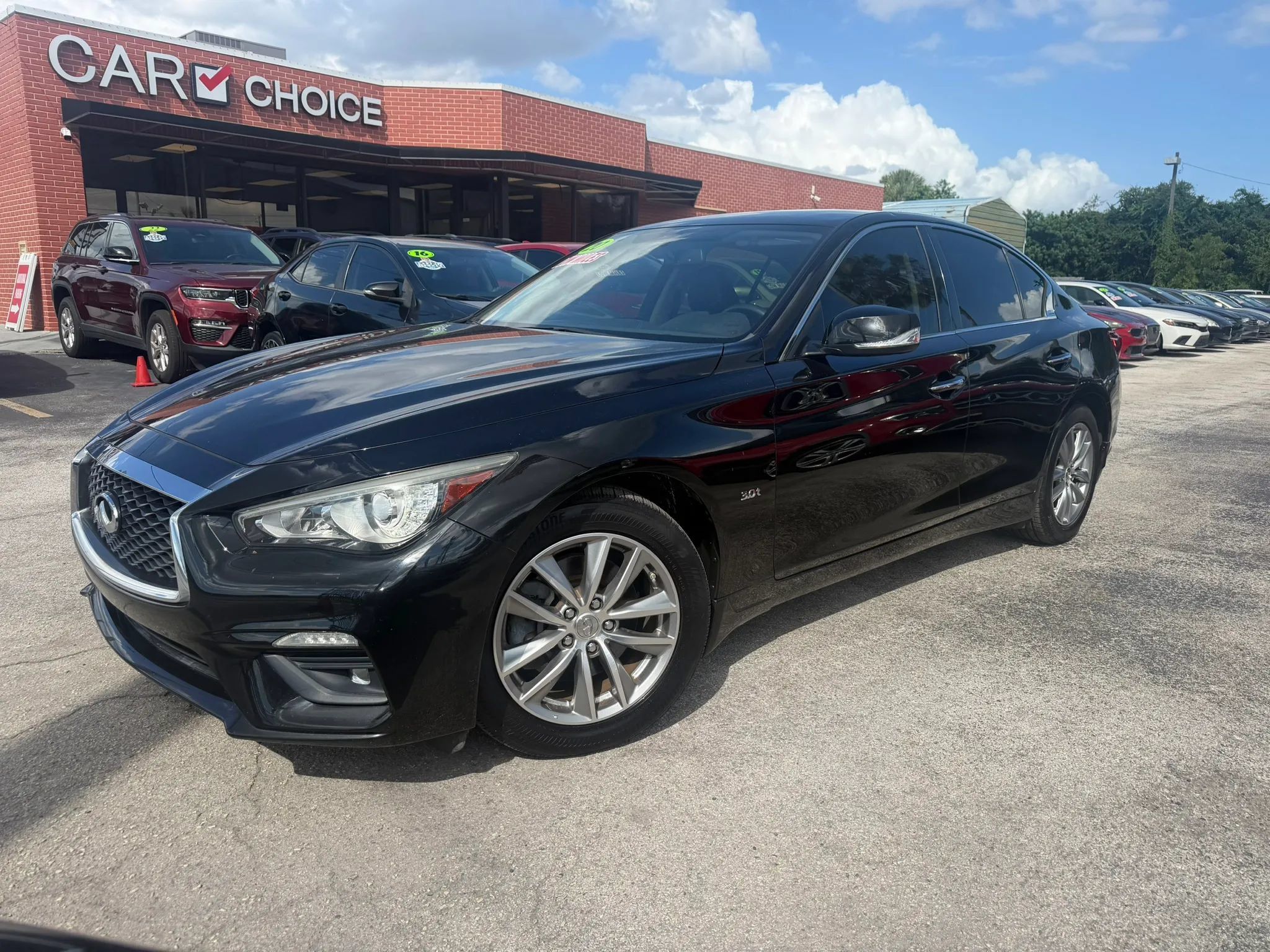 Used 2020 INFINITI Q50 Pure RWD image 1