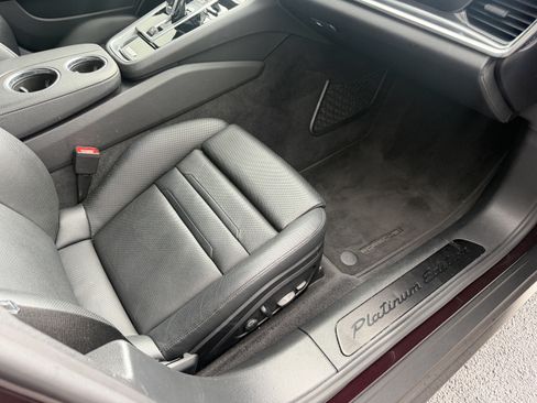 Certified 2023 Porsche Panamera 4 Platinum Edition AWD/4WD image 28