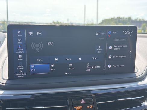 Certified 2025 Acura MDX w/ Technology Package AWD/4WD image 23
