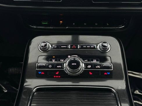 Certified 2022 Lincoln Nautilus AWD w/ Premium Package image 30