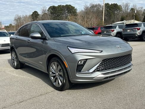 New 2026 Buick Envista Avenir image 4