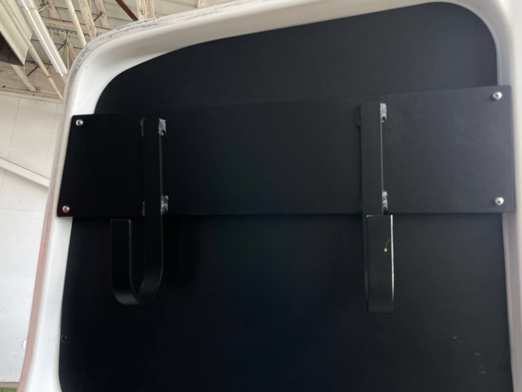 Used 2014 GMC Savana 3500 Extended RWD image 36