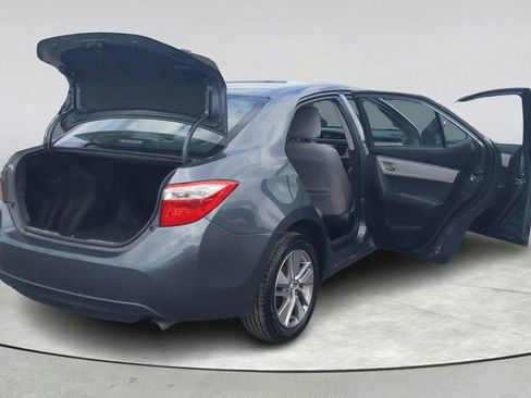 Used 2015 Toyota Corolla LE FWD image 13