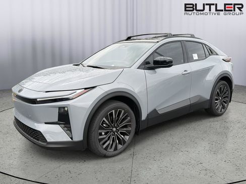 New 2026 Toyota C-HR AWD/4WD image 1