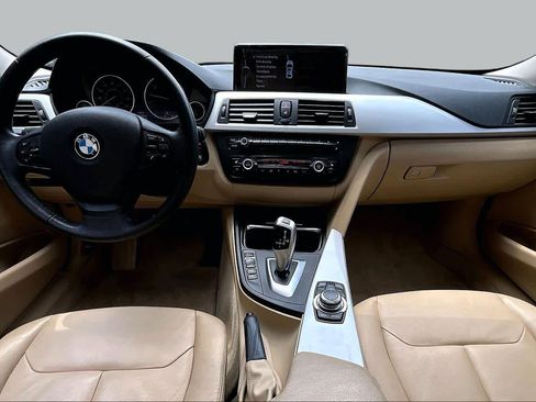 Used 2013 BMW 328i Sedan RWD image 16