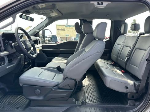 New 2026 Ford F250 XL w/ XL Chrome Package RWD image 25
