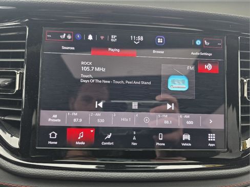 Used 2024 Dodge Durango GT image 15