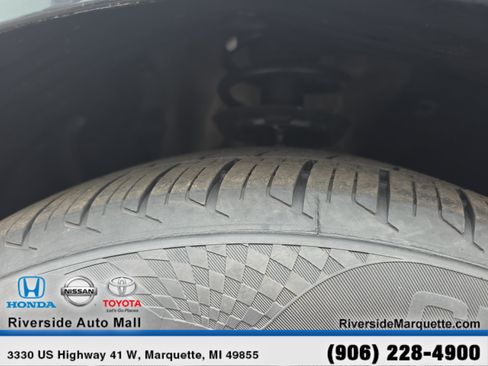 Used 2024 Honda Odyssey EX-L image 12