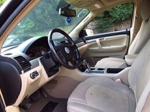 Used 2009 Saturn Outlook XE w/ Convenience Package image 4