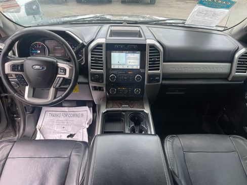 Used 2017 Ford F250 Lariat w/ Lariat Value Package image 20