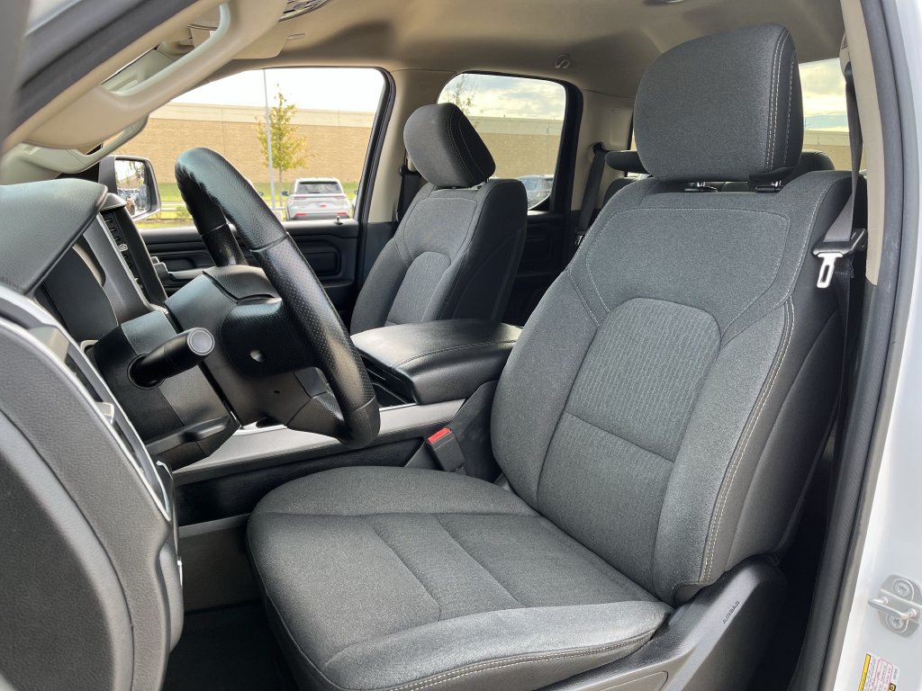 Used 2020 RAM 1500 HFE RWD image 21
