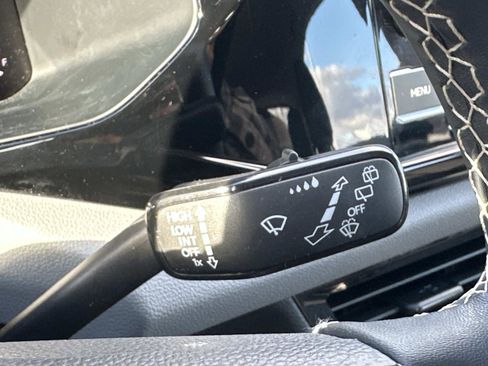 Used 2024 Volkswagen Taos S image 24