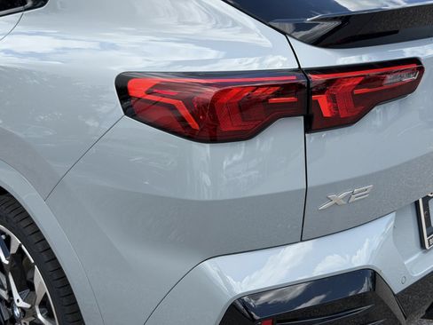 New 2026 BMW X2 xDrive28i w/ Technology Package AWD/4WD image 10