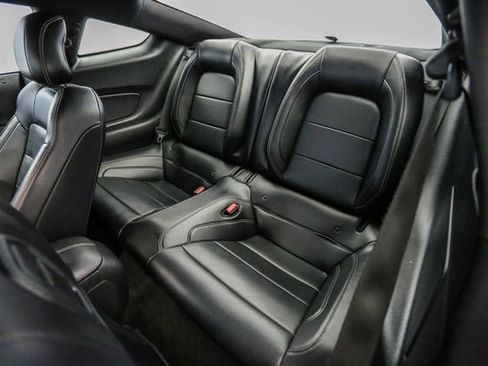 Used 2017 Ford Mustang GT Premium w/ GT Performance Package RWD image 20