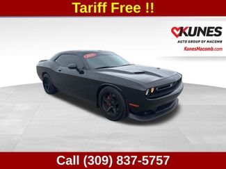 Used 2015 Dodge Challenger R/T Scat Pack RWD video 1
