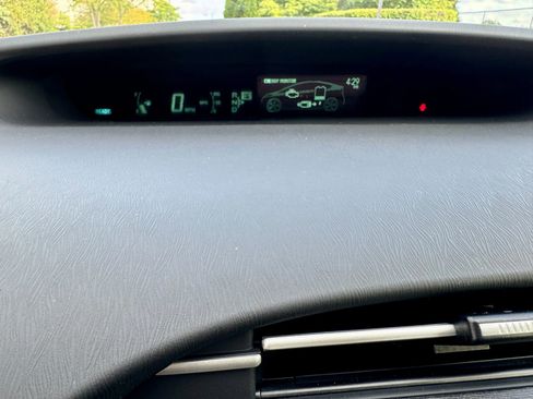 Used 2010 Toyota Prius Five image 26