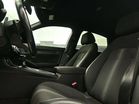 Used 2023 Honda Civic Sport image 14