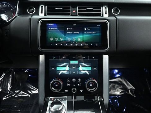 Used 2020 Land Rover Range Rover Long Wheelbase HSE image 30