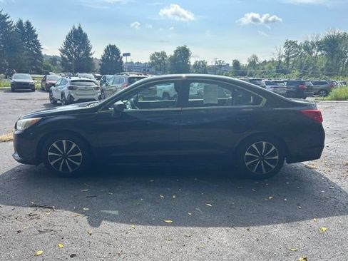 Used 2017 Subaru Legacy 2.5i AWD/4WD image 6