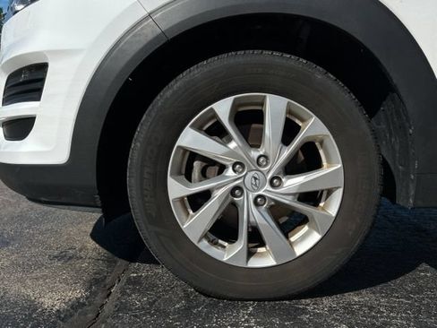 Used 2019 Hyundai Tucson SE w/ Cargo Package FWD image 14