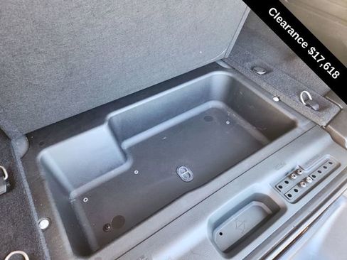 Used 2018 Jeep Wrangler Unlimited Sport S image 28