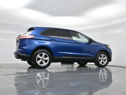 Used 2024 Ford Edge SE image 39