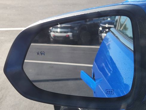 New 2026 Chevrolet Equinox EV LT image 11