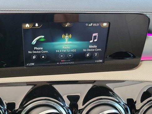 Used 2022 Mercedes-Benz CLA 250 image 25