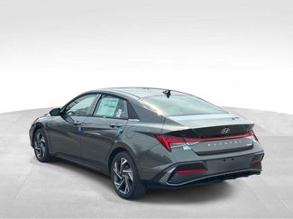 New 2026 Hyundai Elantra Limited w/ Cargo Package FWD video 3