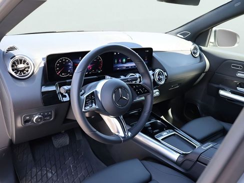 Certified 2026 Mercedes-Benz GLA 250 4MATIC image 17