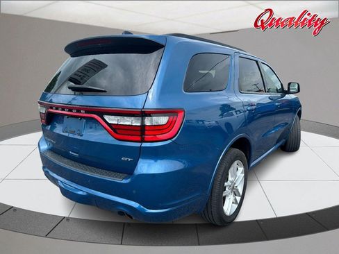 Used 2024 Dodge Durango GT AWD/4WD image 3