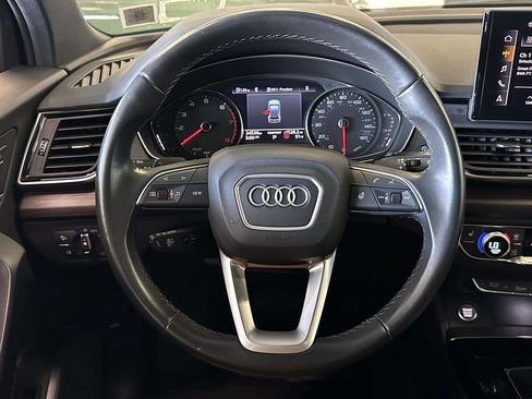 Used 2023 Audi Q5 2.0T Premium w/ Convenience Package AWD/4WD image 17