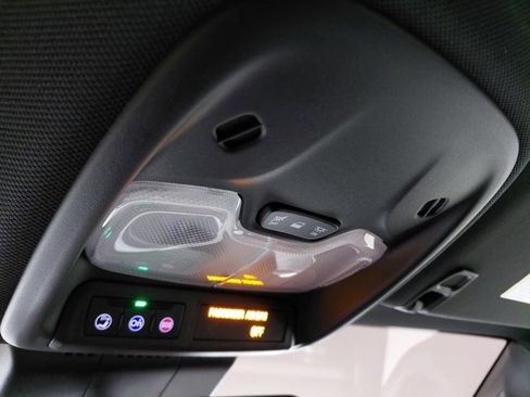 Certified 2024 Chevrolet Colorado ZR2 w/ ZR2 Convenience Package III image 41