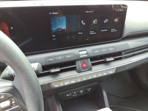 Used 2025 Kia K4 FWD image 26