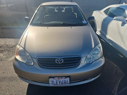 Used 2005 Toyota Corolla CE image 2