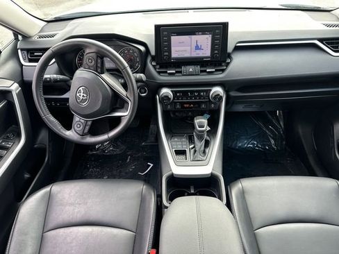 Certified 2022 Toyota RAV4 XLE Premium image 21