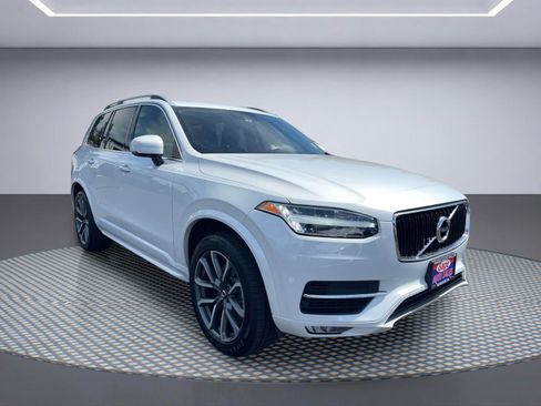 Used 2019 Volvo XC90 T6 Momentum AWD/4WD image 9