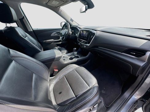 Used 2020 Chevrolet Traverse RS FWD image 15