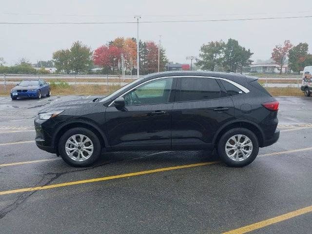 Certified 2024 Ford Escape Active AWD/4WD image 5
