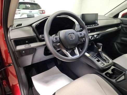 Used 2025 Honda CR-V EX image 12